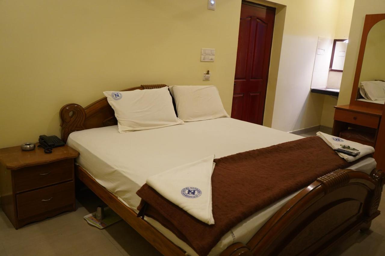 Hotel Supreme Ac Rameshwaram Ngoại thất bức ảnh
