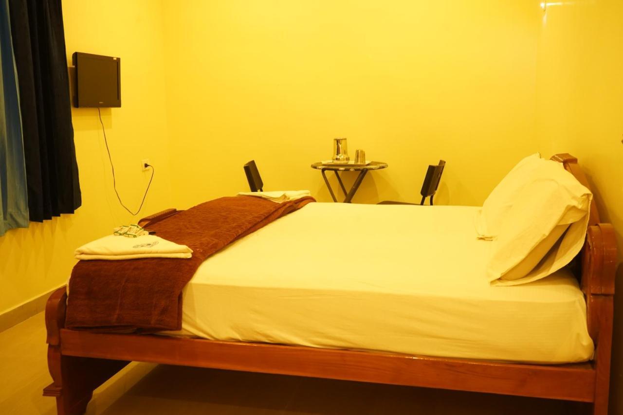 Hotel Supreme Ac Rameshwaram Ngoại thất bức ảnh