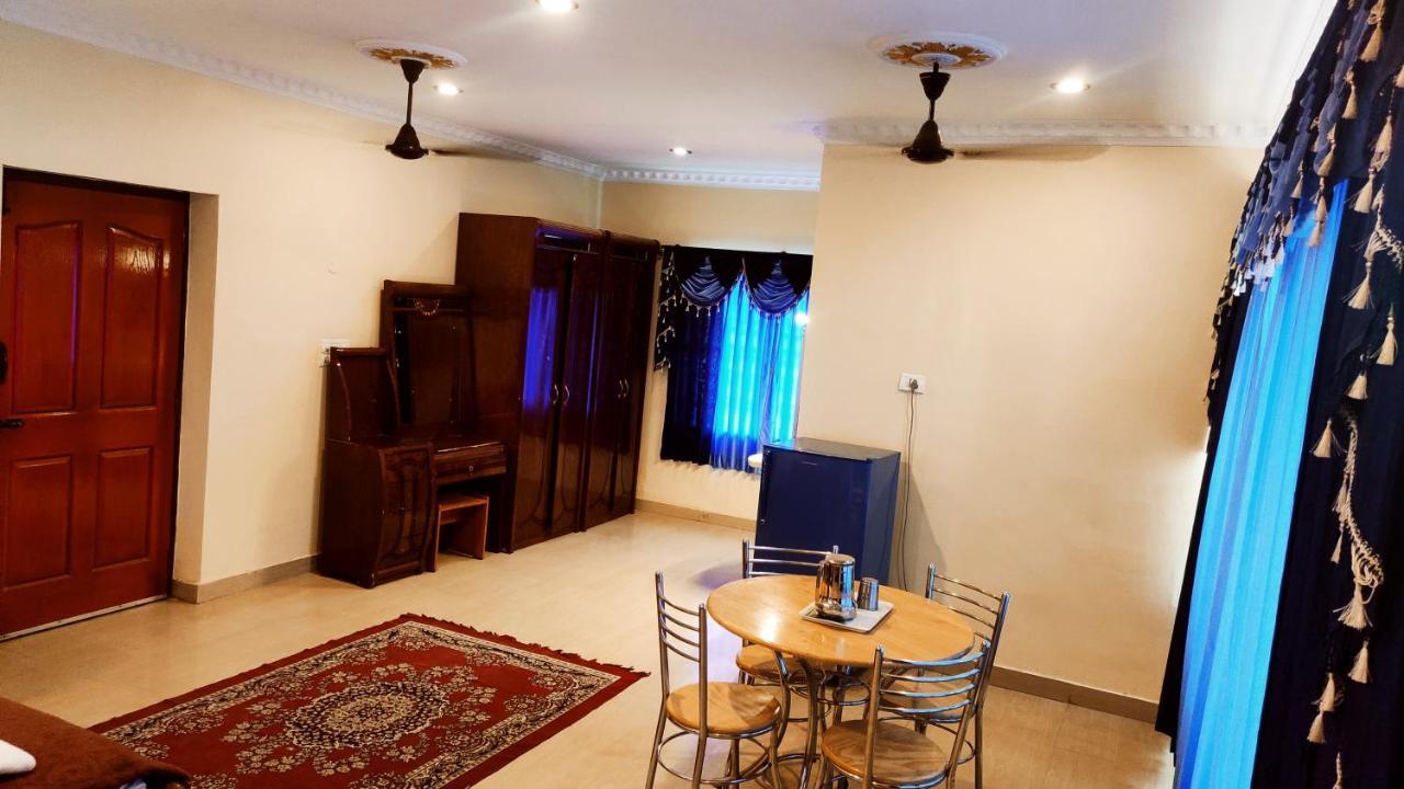 Hotel Supreme Ac Rameshwaram Ngoại thất bức ảnh
