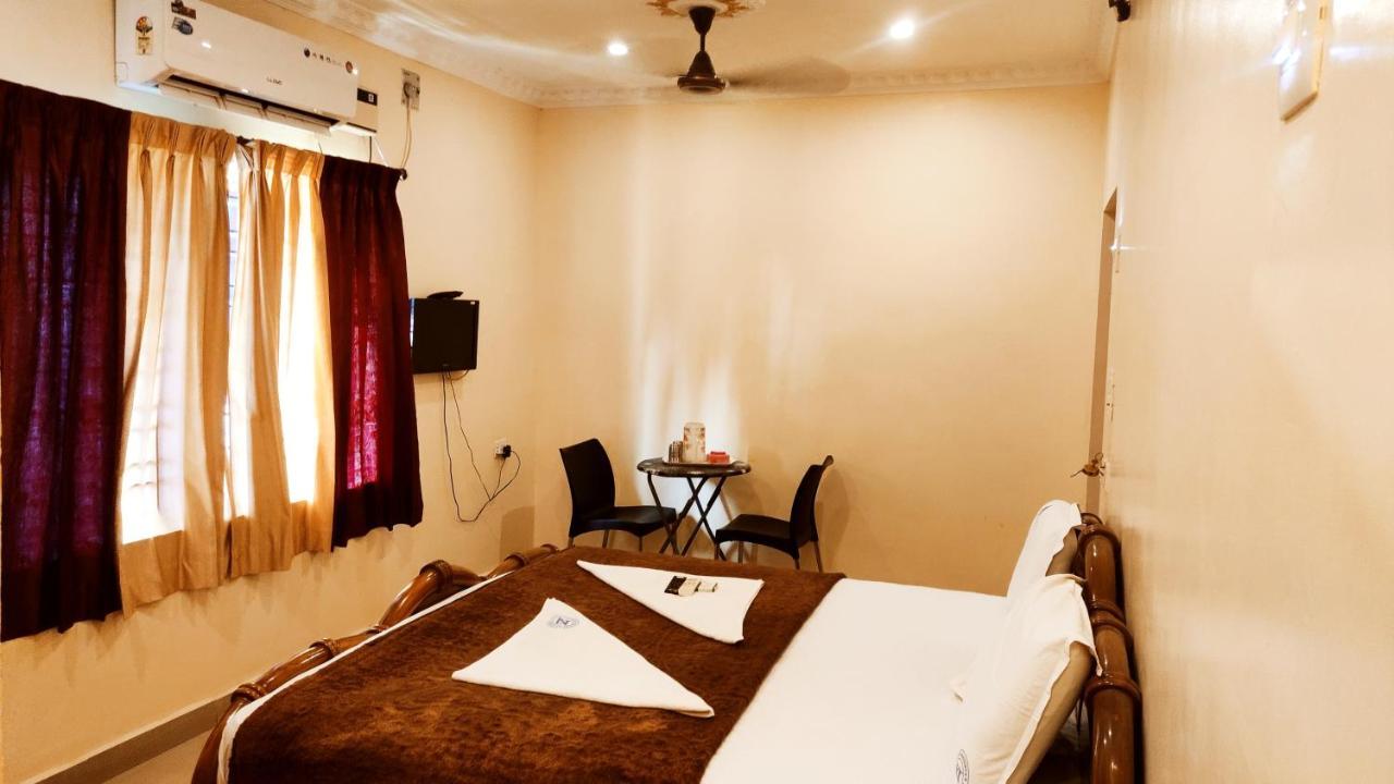 Hotel Supreme Ac Rameshwaram Ngoại thất bức ảnh