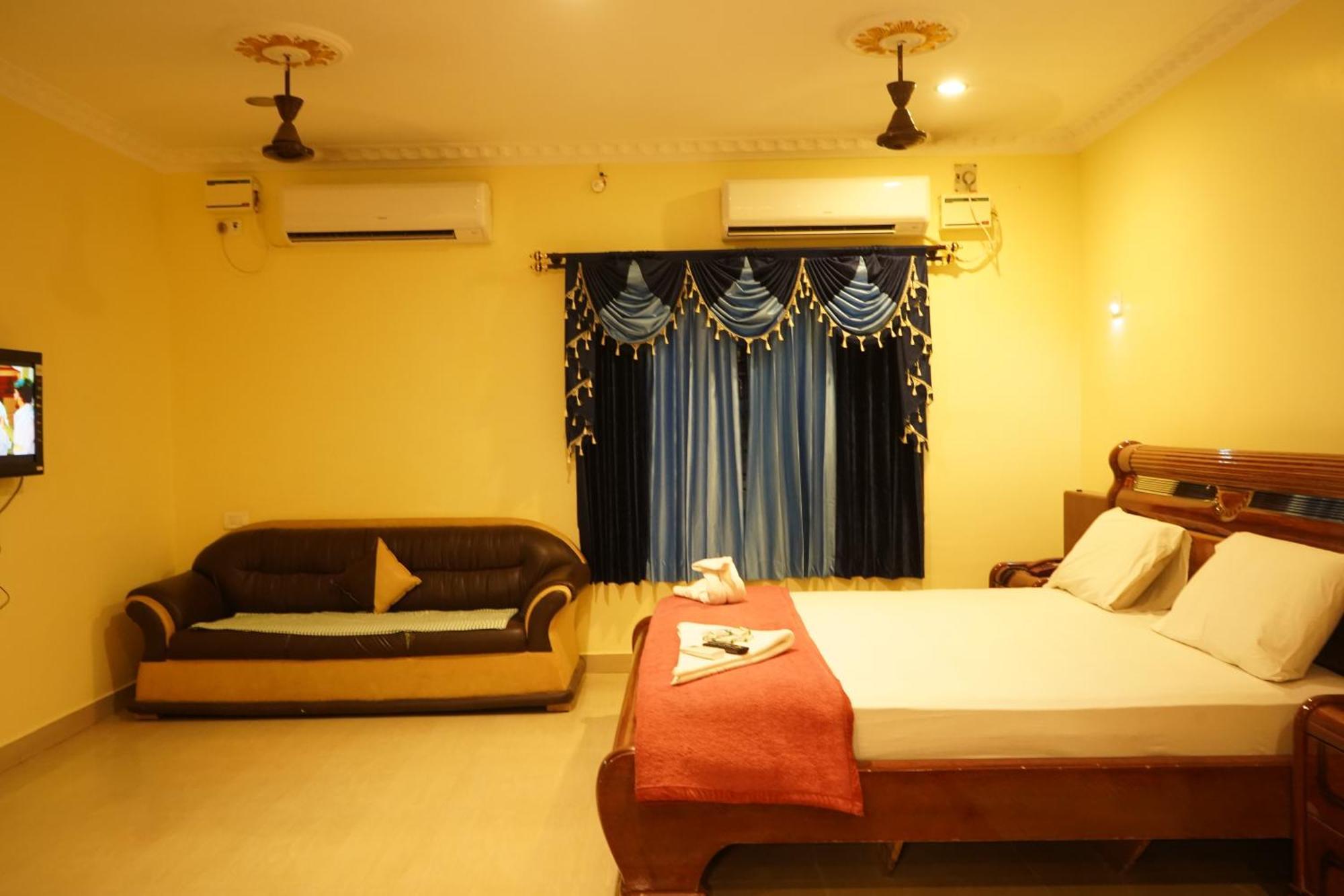 Hotel Supreme Ac Rameshwaram Ngoại thất bức ảnh