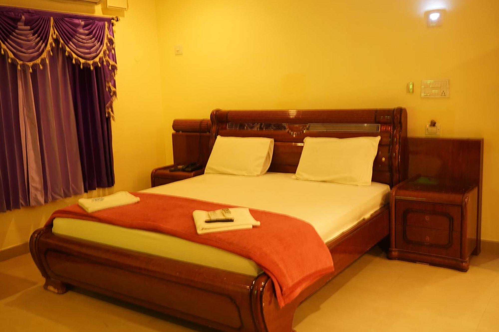 Hotel Supreme Ac Rameshwaram Ngoại thất bức ảnh